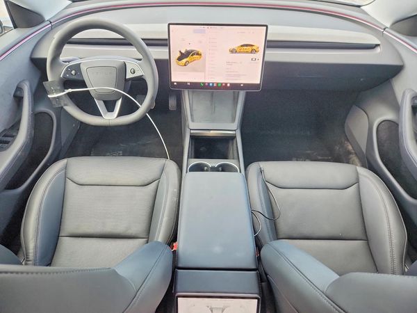 2026 TESLA MODEL 3