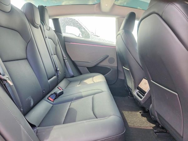 2026 TESLA MODEL 3