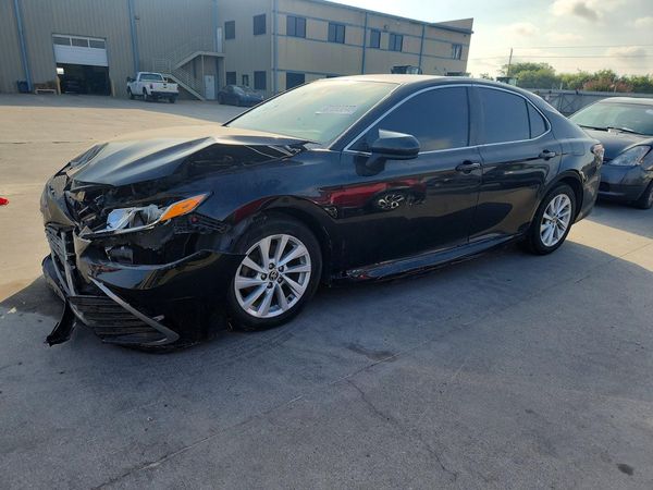 2022 TOYOTA CAMRY