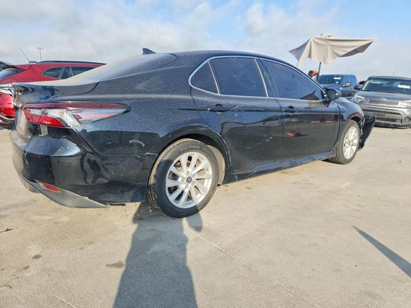 2022 TOYOTA CAMRY