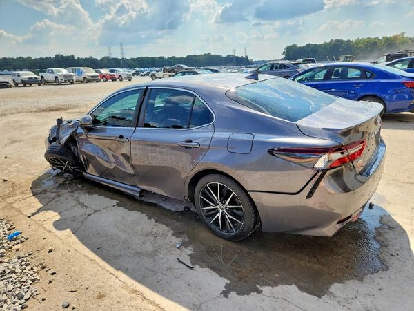2022 TOYOTA CAMRY
