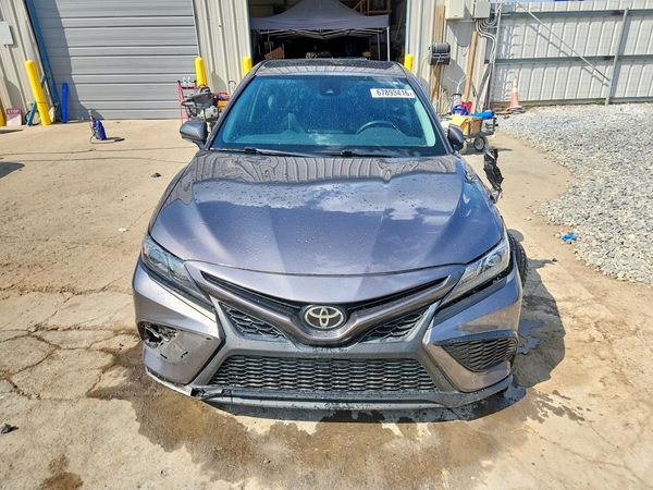 2022 TOYOTA CAMRY