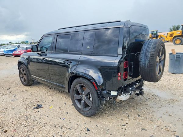 2022 LAND ROVER DEFENDER 110 X-Dynamic HSE
