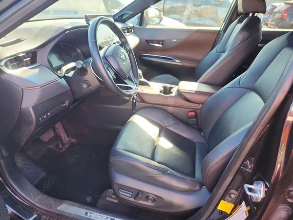 2022 TOYOTA VENZA