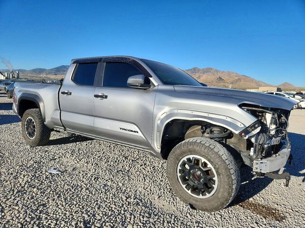 2025 TOYOTA TACOMA