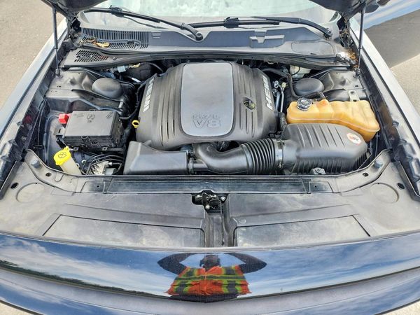 2015 DODGE CHALLENGER SXT Plus — Engine bay