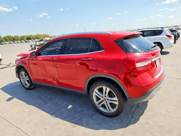 2018 MERCEDES-BENZ GLA