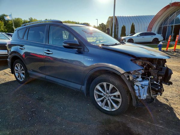 2016 TOYOTA RAV4 Limited (G Grade) — Passenger 3/4