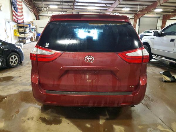 2017 TOYOTA SIENNA LE Mobility/LE — DIRR