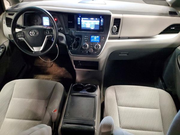 2017 TOYOTA SIENNA LE Mobility/LE — CKPT