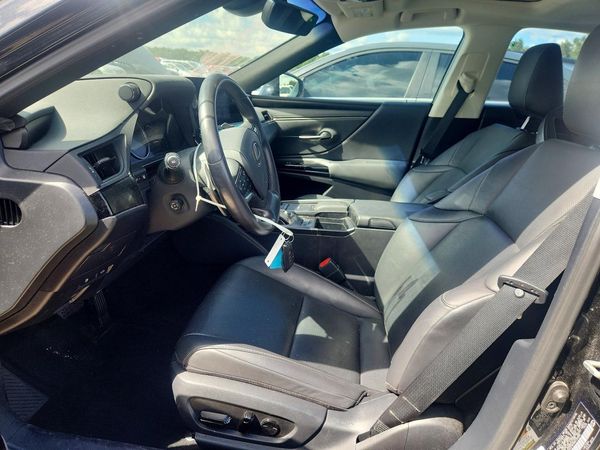 2022 LEXUS ES 350