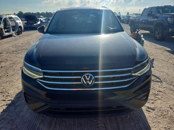 2024 VOLKSWAGEN TIGUAN SE Wolfsburg Edition
