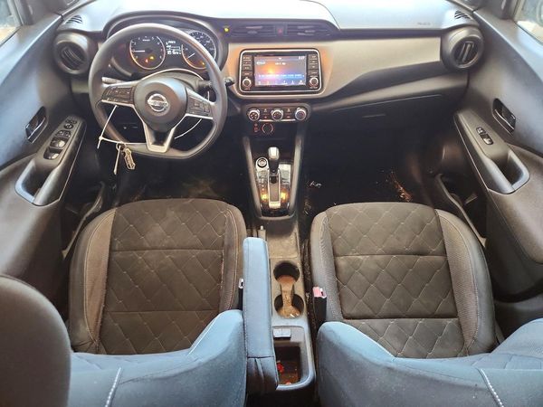 2020 NISSAN KICKS