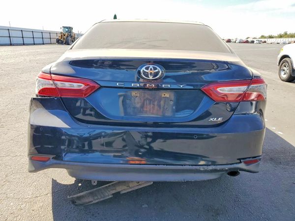 2018 TOYOTA CAMRY L/LE/SE/XLE