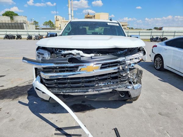 2026 CHEVROLET SILVERADO LT — DIRF