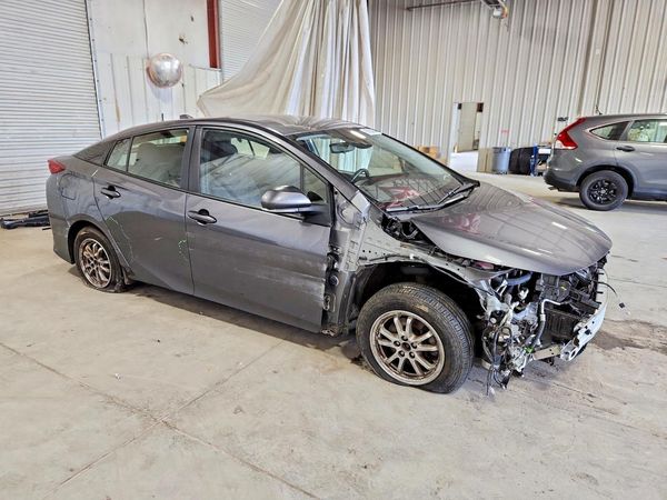 2021 TOYOTA PRIUS