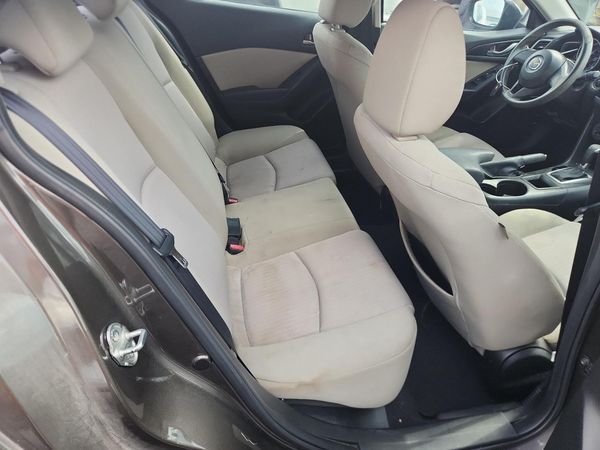 2015 MAZDA 3