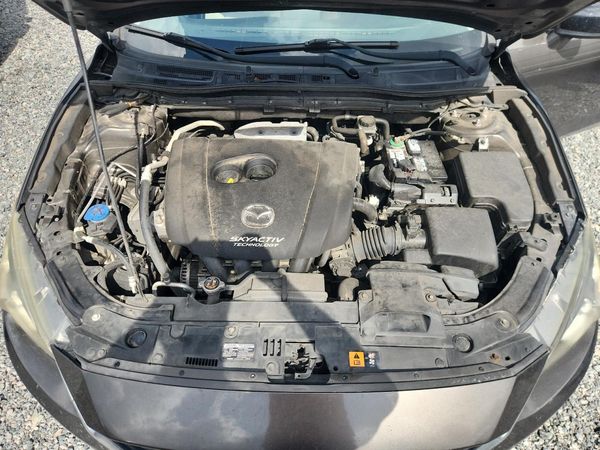 2015 MAZDA 3