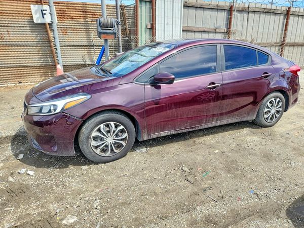 2017 KIA FORTE LX Base