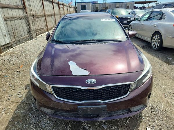 2017 KIA FORTE LX Base