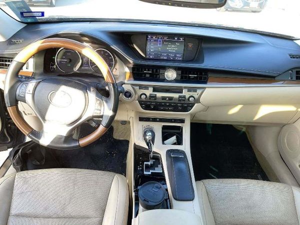 2014 LEXUS ES