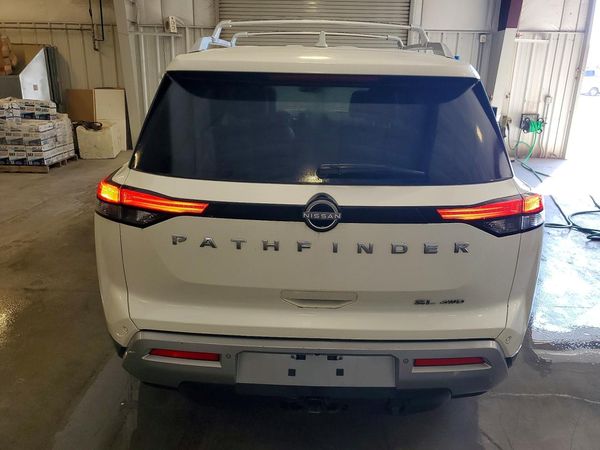 2022 NISSAN PATHFINDER