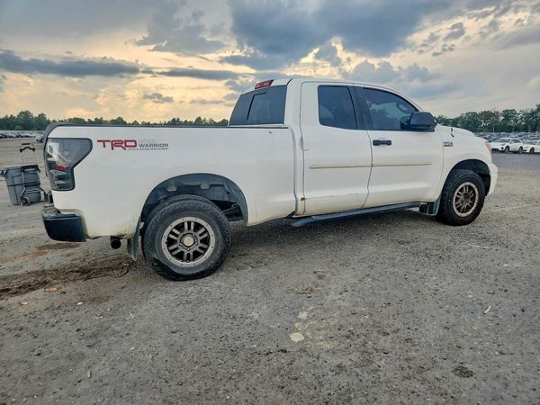 2012 TOYOTA TUNDRA SR5