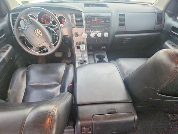 2012 TOYOTA TUNDRA SR5