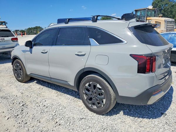 2025 KIA SORENTO