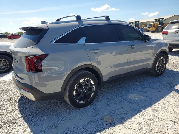 2025 KIA SORENTO