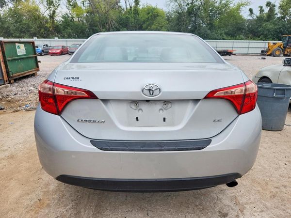 2017 TOYOTA COROLLA