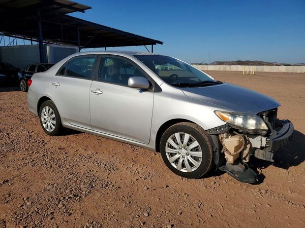2012 TOYOTA COROLLA