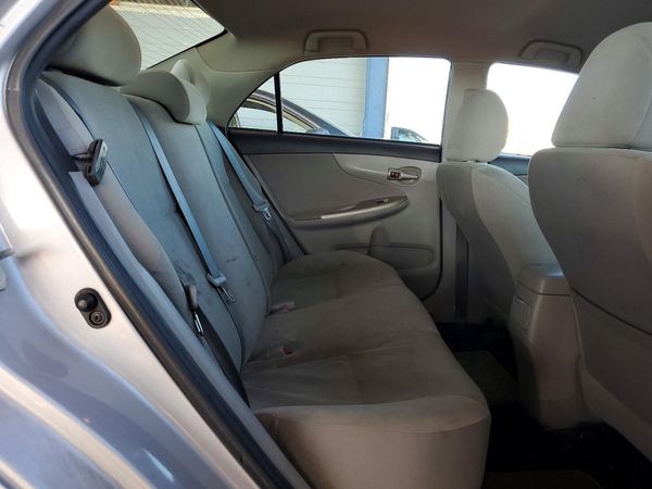 2012 TOYOTA COROLLA