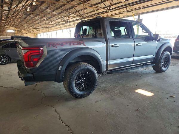 2024 FORD F150