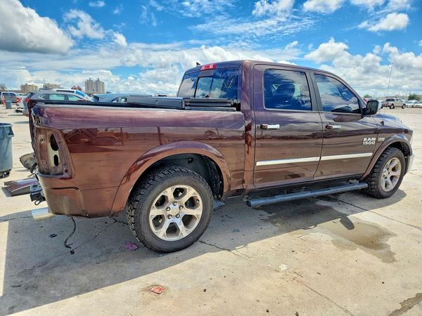 2014 RAM 1500 Laramie