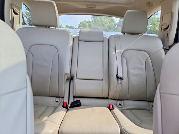 2014 AUDI Q7 Premium Plus