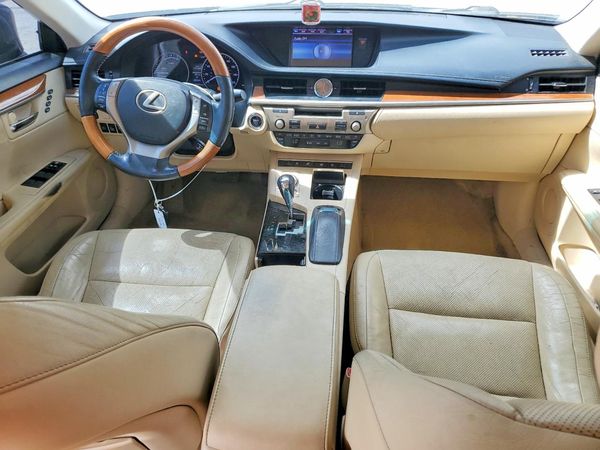 2014 LEXUS ES