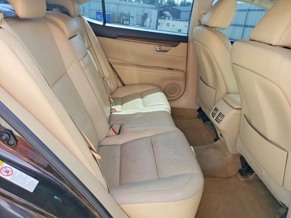 2014 LEXUS ES
