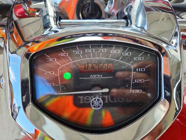 2013 YAMAHA XVS1300