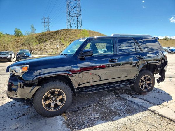 2018 TOYOTA 4RUNNER