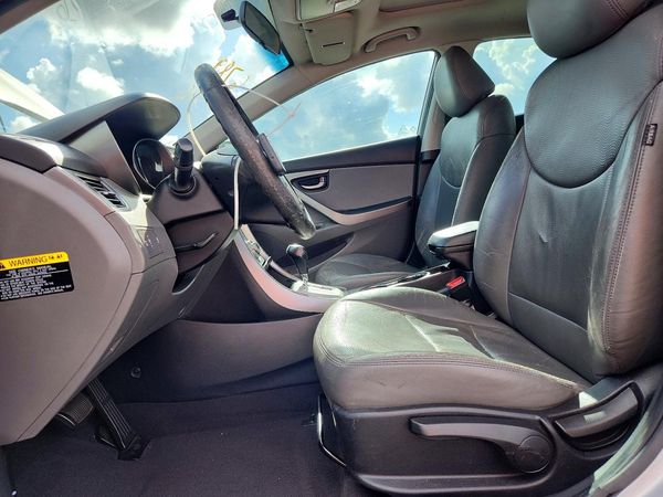 2012 HYUNDAI ELANTRA GLS(Middle grade)