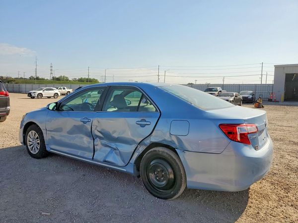 2012 TOYOTA CAMRY