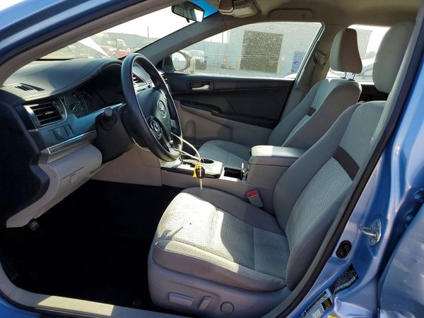 2012 TOYOTA CAMRY