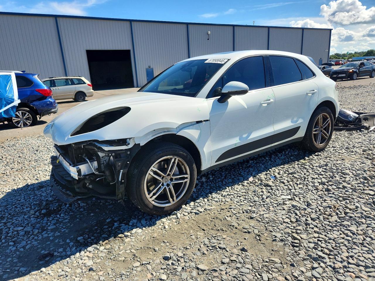 2020 PORSCHE MACAN