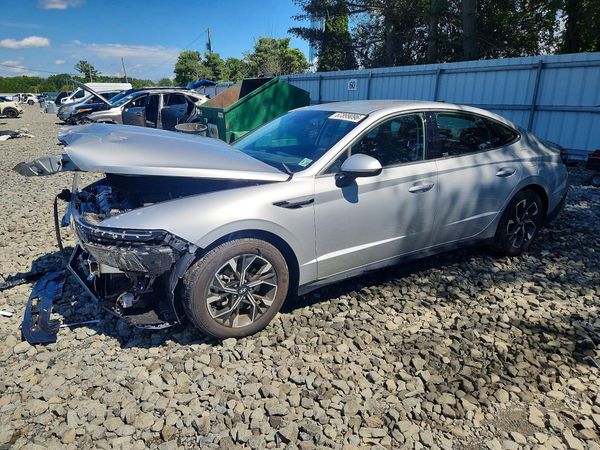 2025 HYUNDAI SONATA