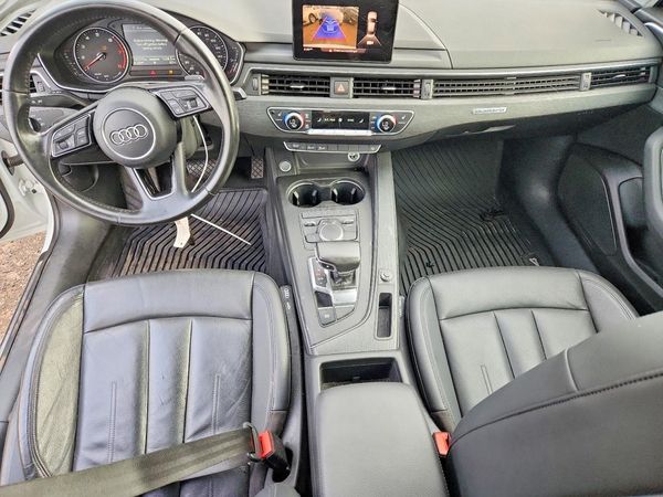 2017 AUDI A4