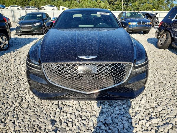 2023 GENESIS G80