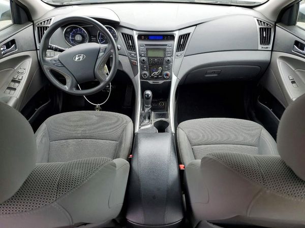 2013 HYUNDAI SONATA