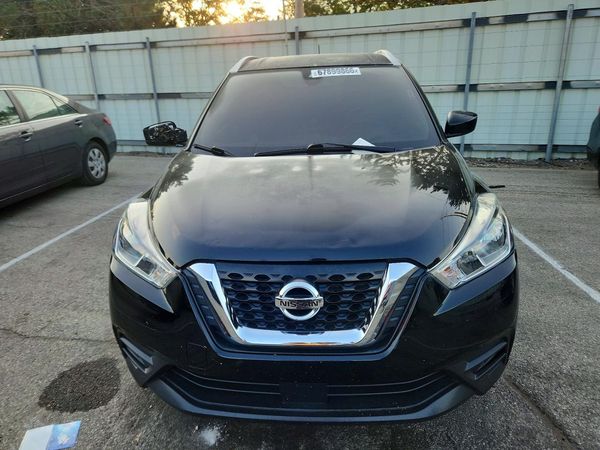 2020 NISSAN KICKS