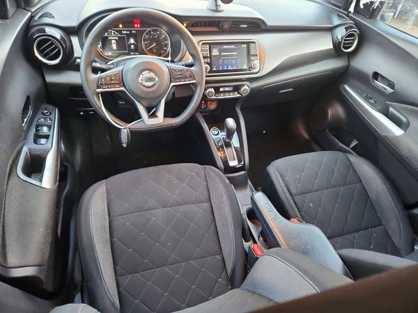 2020 NISSAN KICKS